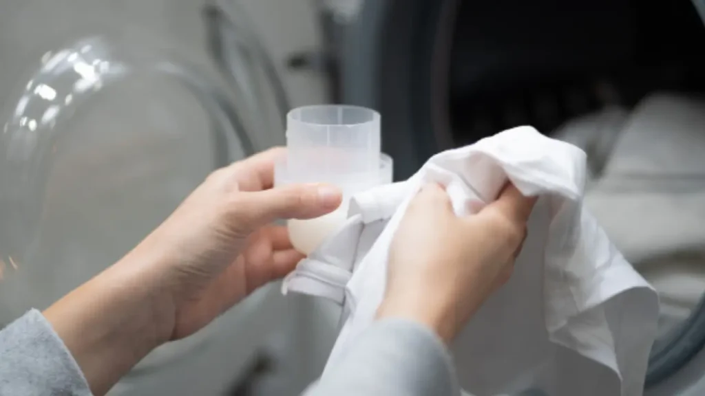 can you put underwear in the washing machine