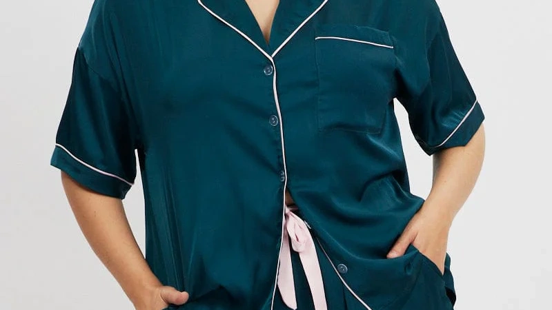 what are satin pajamas