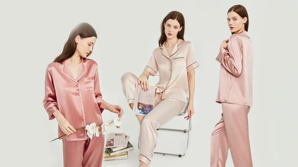 how to fold silk pajamas guide