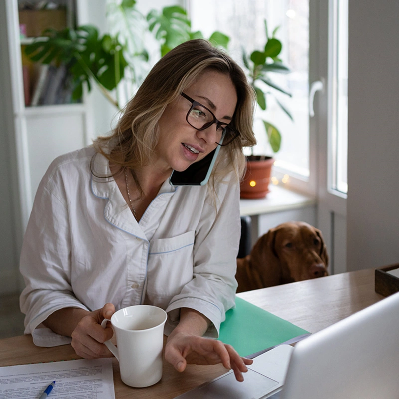 how to wear pajamas to work