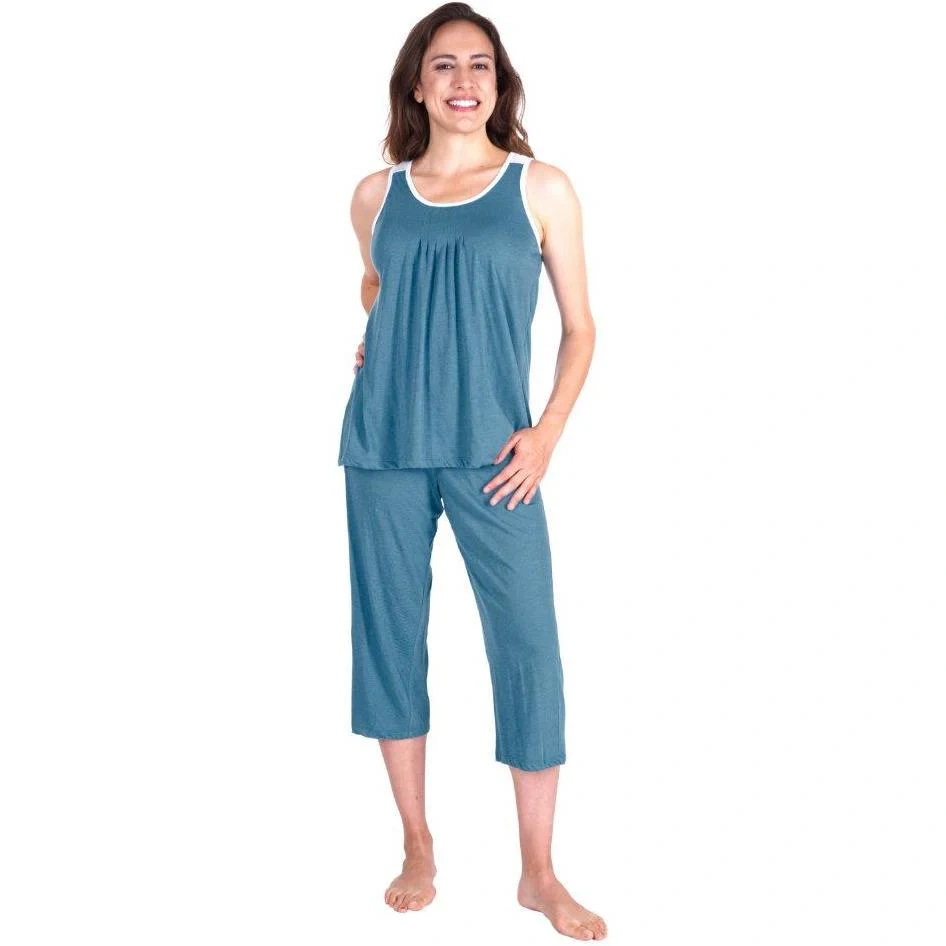 sleeveless capri pajama set