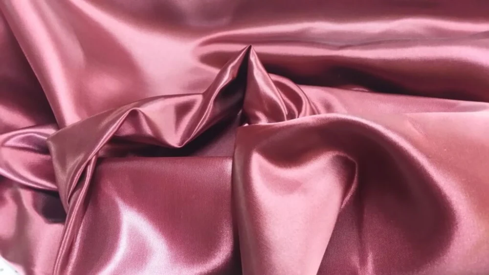 what is satin fabric