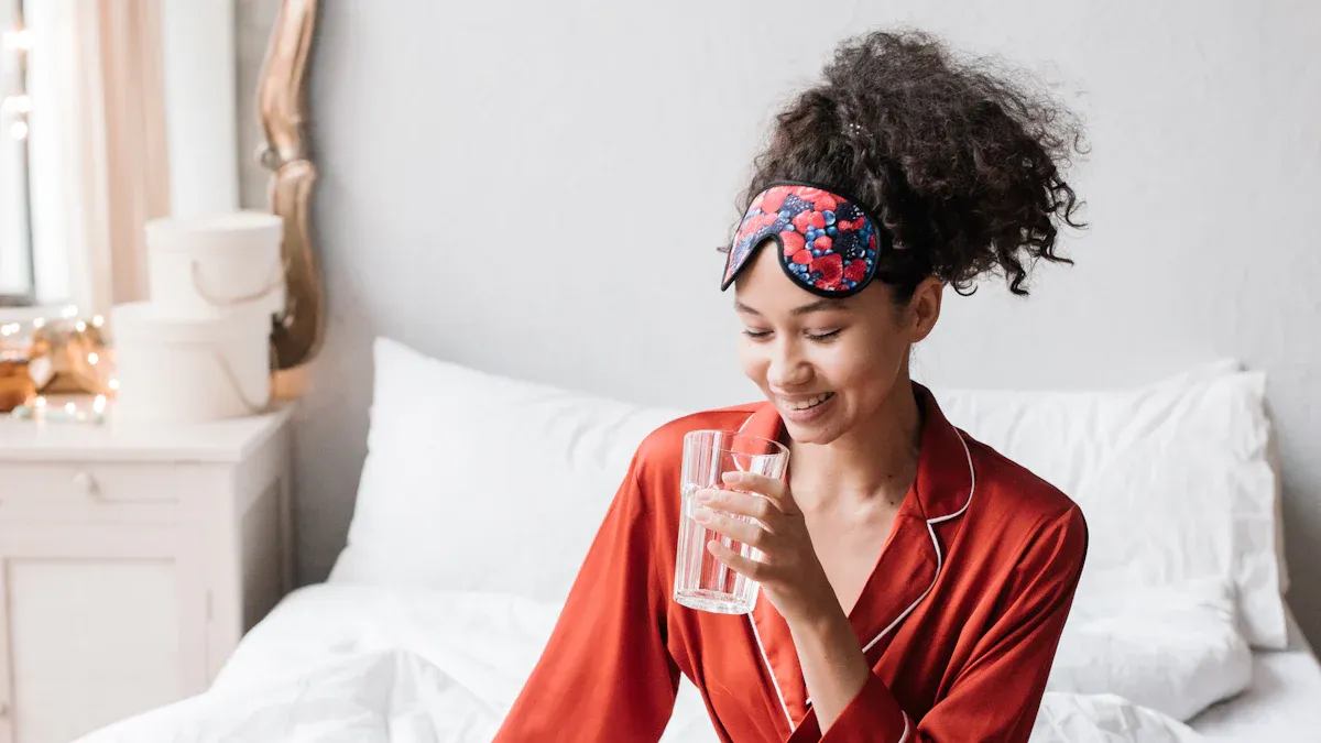 Are Silk Pajamas Warm?
