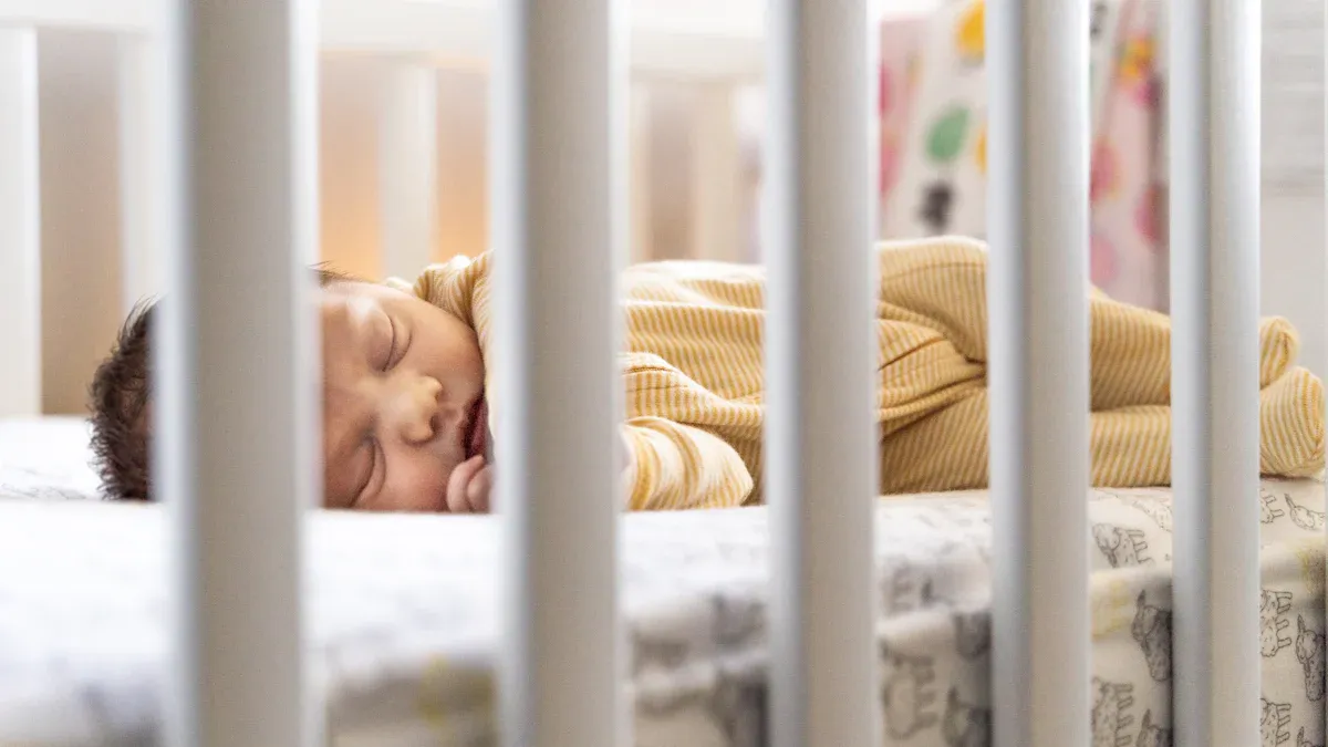 How to Dress a Baby for Sleep