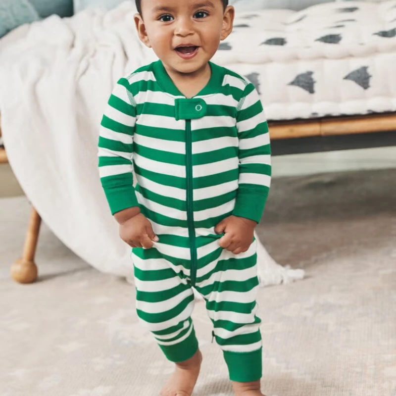 boys size 8 christmas pajamas