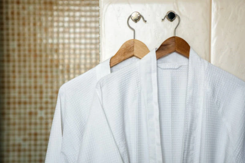 How to Tie a Kimono Robe for Beginners