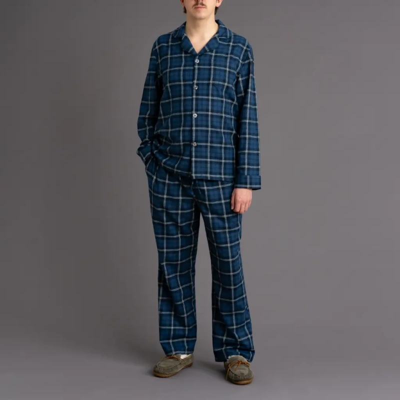 flannel pajamas for short men