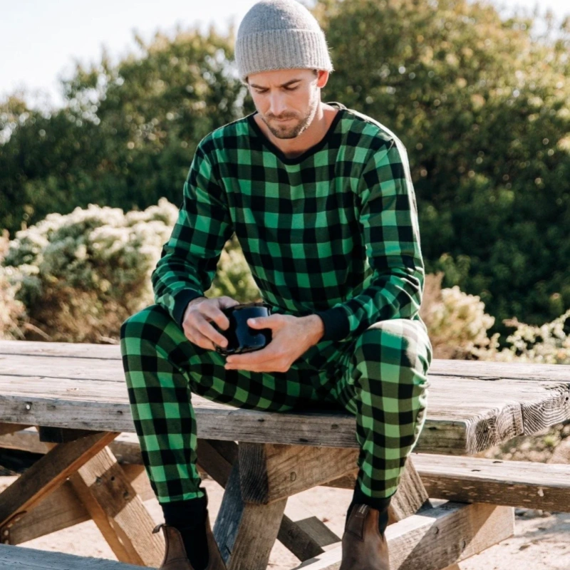 mens green plaid pajamas