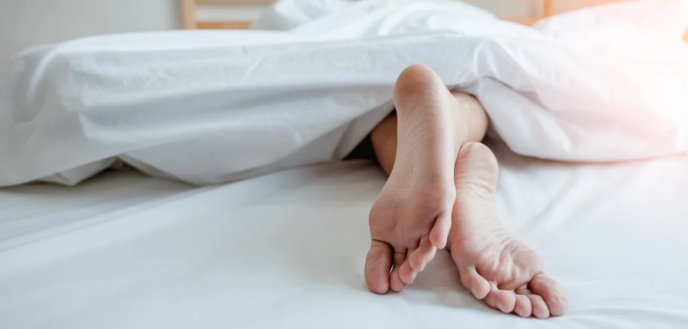 benefits of sleeping naked