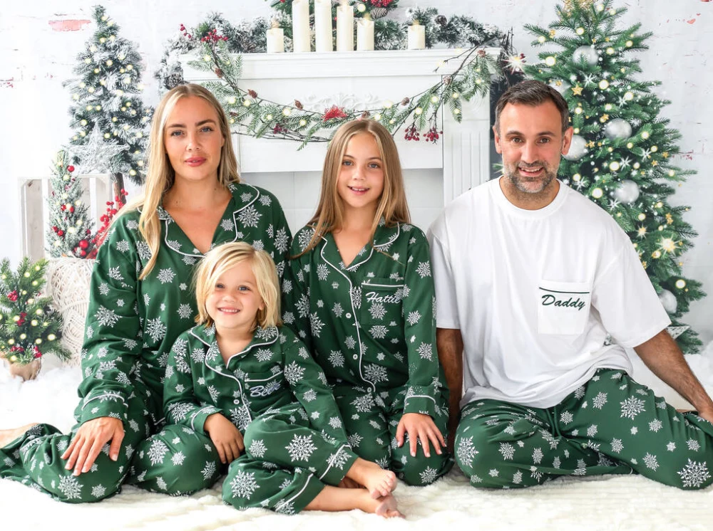 eco friendly family christmas pajamas