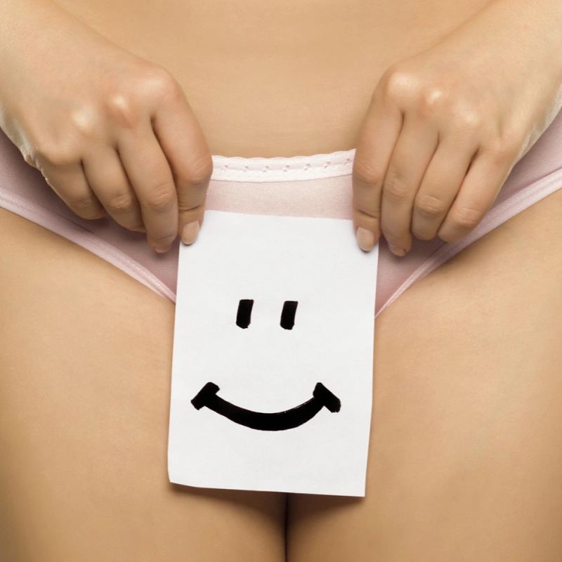 how does tucking underwear work