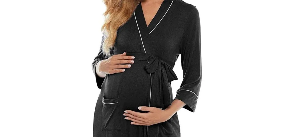 key features of maternity robes