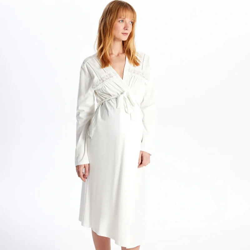lace maternity robe