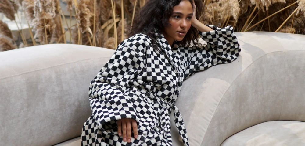 how to choose the right robe
