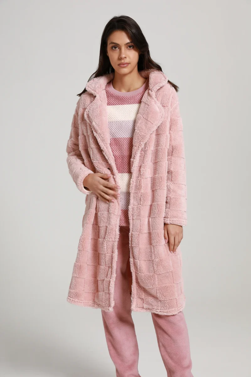 coral fleece bathrobe​