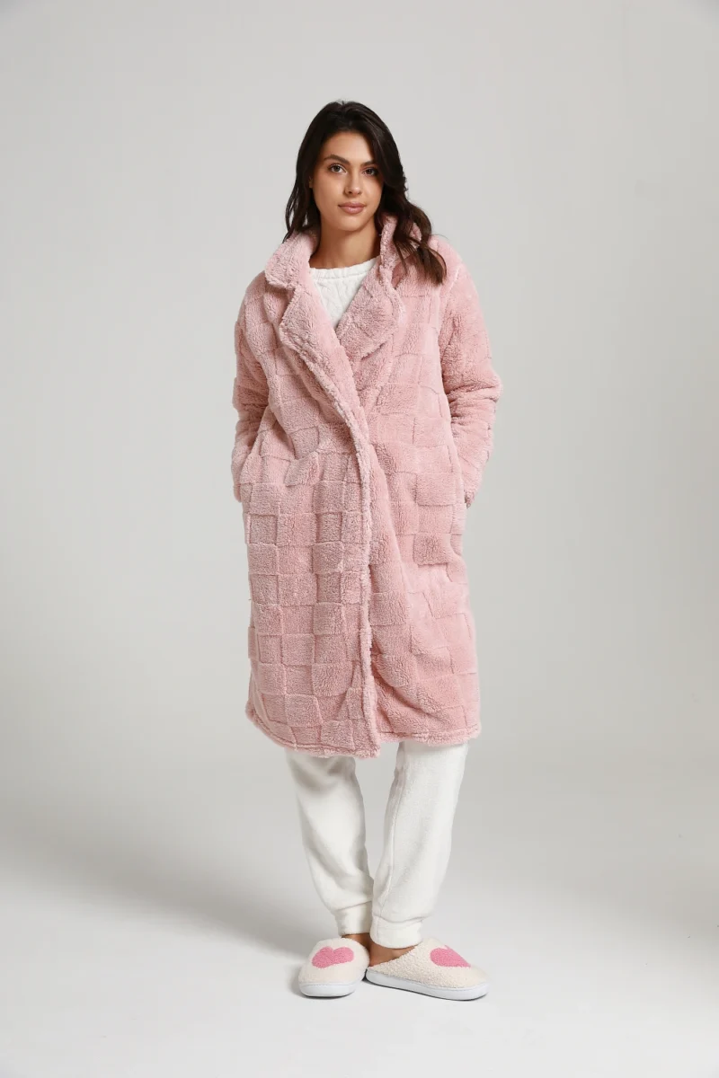 coral fleece robe​