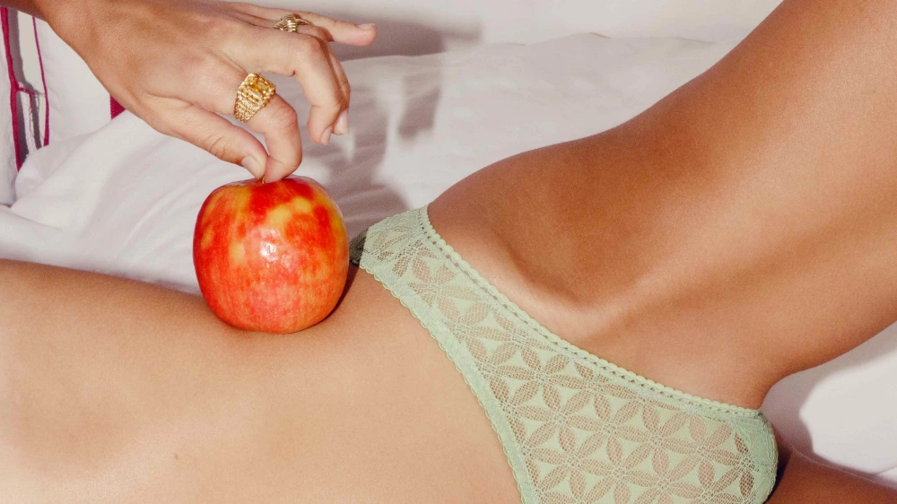 women's lace underwear trends