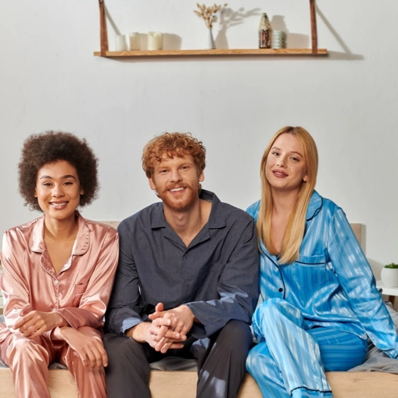 how to start a loungewear business